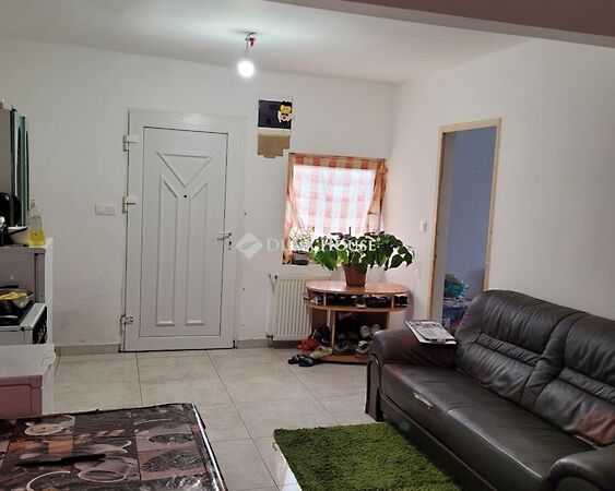 Eladó ház Esztergom