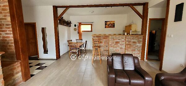 Eladó ház Szilsárkány