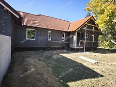 Eladó ház Csobánka