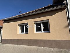 Eladó ház Esztergom