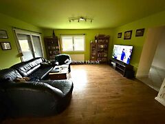 Eladó ház Győrújbarát