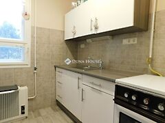 Eladó lakás Kecskemét