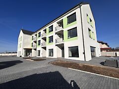 Kiadó üzleti Gyömrő