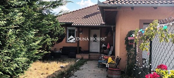Eladó ház Dunakeszi