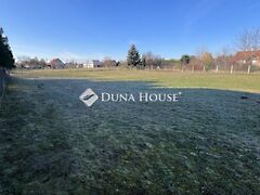 Eladó földterület Füle