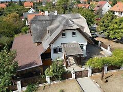 Eladó ház Alsóörs