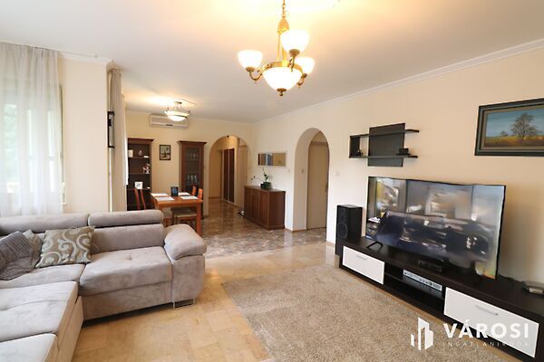 Eladó lakás Szeged, Felsőváros