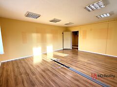 Kiadó ipari Győr, Likócs