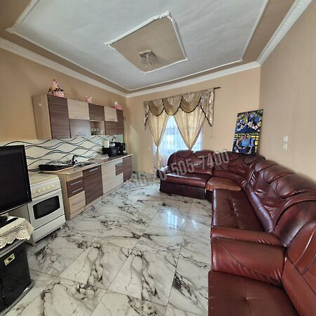 Eladó ház Poroszló