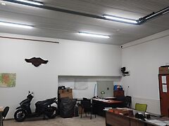 Kiadó üzleti Debrecen