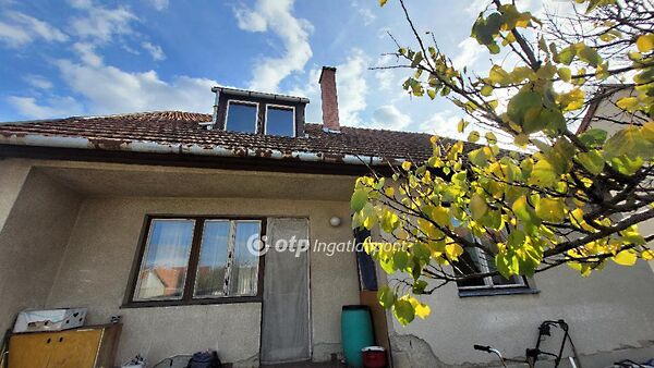 Eladó ház Jászberény