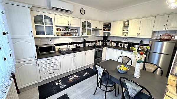 Eladó ház Nyíregyháza, Oros