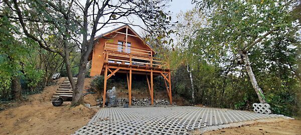 Eladó ház Zebegény