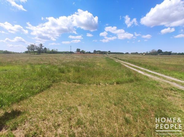 Eladó földterület Forráskút