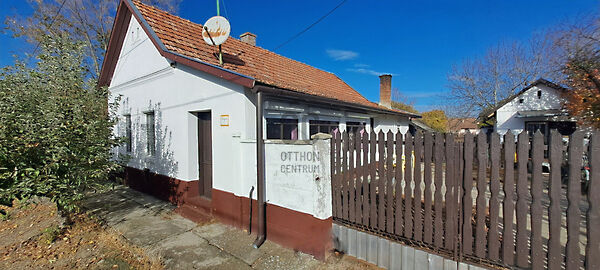 Eladó ház Csanádpalota