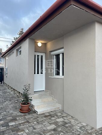 Eladó ház Veszprém