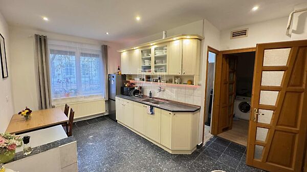 Eladó lakás Budapest, X. kerület