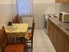 Kiadó lakás Oroszlány