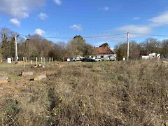 Eladó földterület Papkeszi