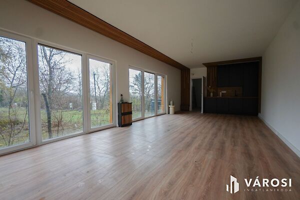 Eladó nyaraló Verőce