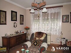 Eladó ház Érsekvadkert