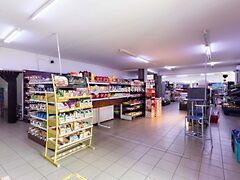 Eladó üzleti Jánossomorja