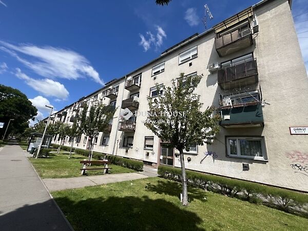 Eladó lakás Szigetszentmiklós