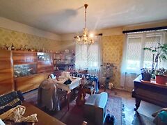 Eladó ház Farkaslyuk