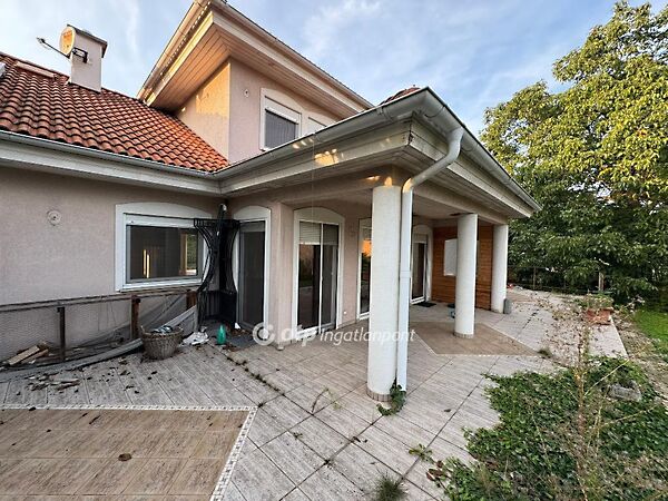 Eladó ház Tiszafüred