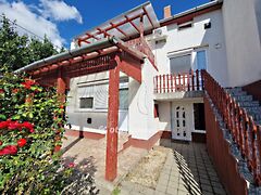 Eladó ház Kisújszállás