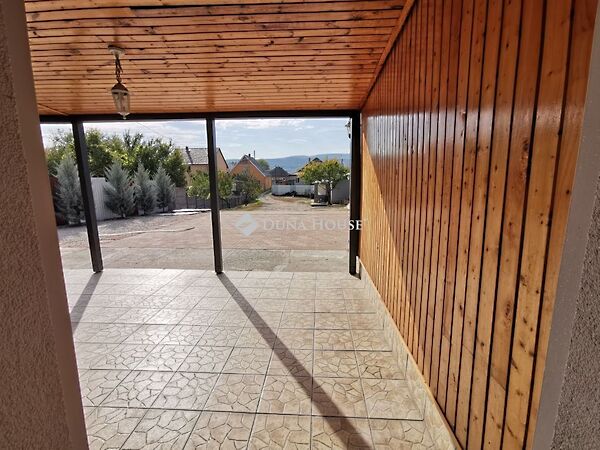 Eladó ház Esztergom