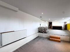 Kiadó üzleti Zalaegerszeg