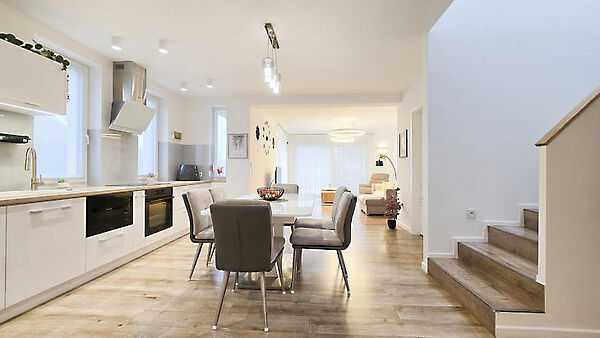 Eladó ház Törökbálint