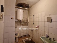 Eladó ház Jászapáti