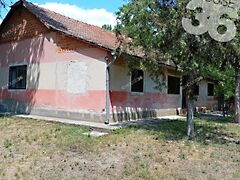 Eladó ház Petőfiszállás