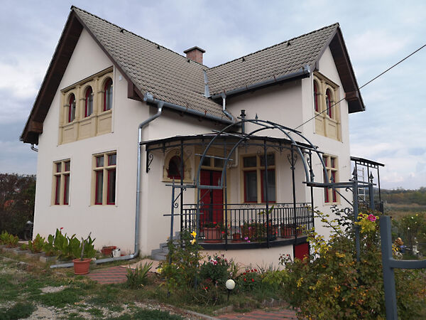 Eladó ház Paloznak