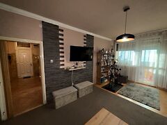 Eladó lakás Tiszaújváros