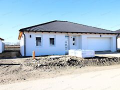 Eladó ház Győrladamér