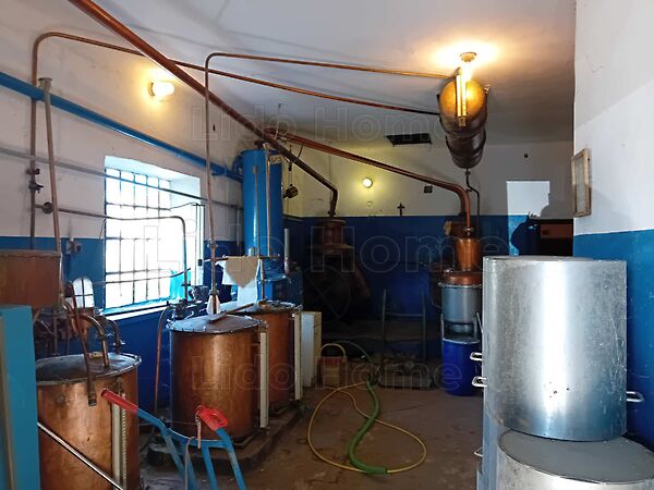 Eladó ipari Felsőnyék