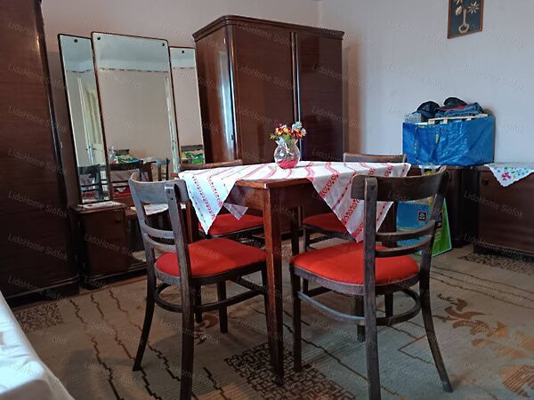 Eladó ház Mezőkomárom