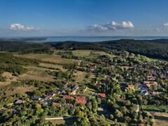 Eladó földterület Vászoly