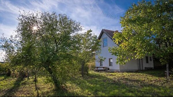 Eladó földterület Tagyon