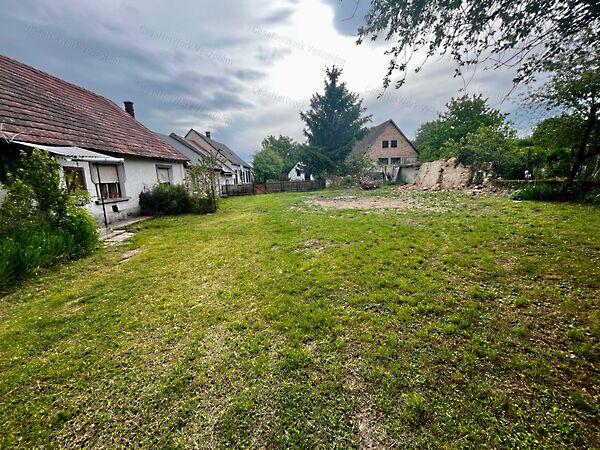 Eladó ház Mencshely