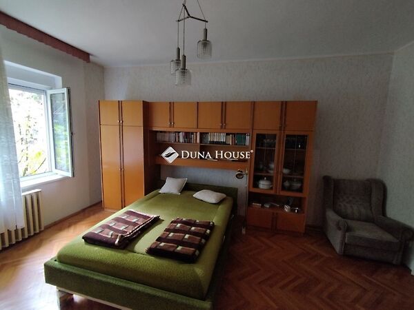 Eladó ház Almásfüzitő