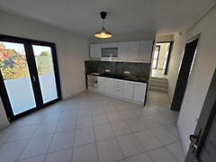 Eladó lakás Érd, Dombosváros