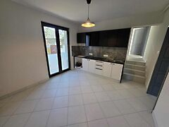 Eladó lakás Érd, Dombosváros