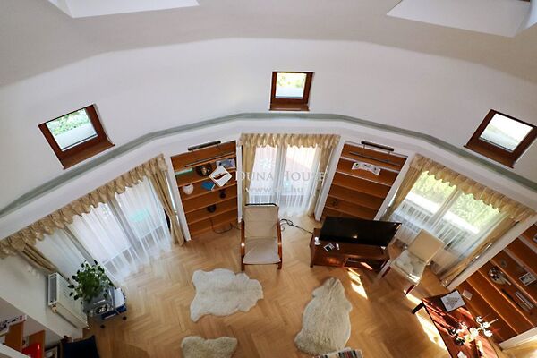 Eladó ház Budapest, III. kerület