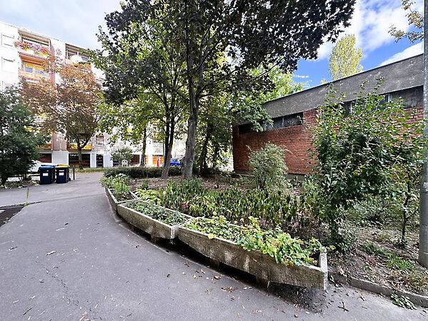 Eladó üzleti Budapest, III. kerület