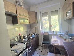 Eladó lakás Oroszlány