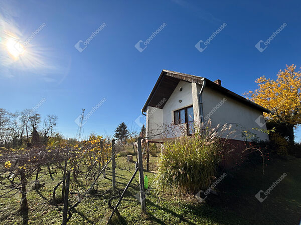 Eladó földterület Pethőhenye